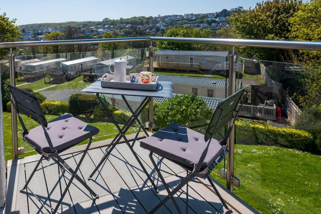 High Tide - Luxury 2 Bed Apartment With Parking Saundersfoot Esterno foto